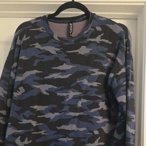 Athleta Womens Blue and Gray Camo Crewneck Sweater